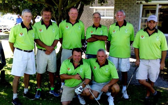 Vlnr (Agter): Daan Victor, Leon Hattingh, Bev Swart, Charlie Bent, George Hunt en Daniel van der Merwe.  (Voor): Francois van der Merwe en Jacques Nell (kaptein). 